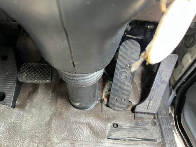 ISUZU GIGA 1995 Image 31