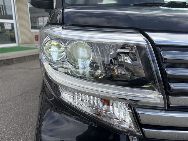 DAIHATSU TANTO CUSTOM 2019 Image 31