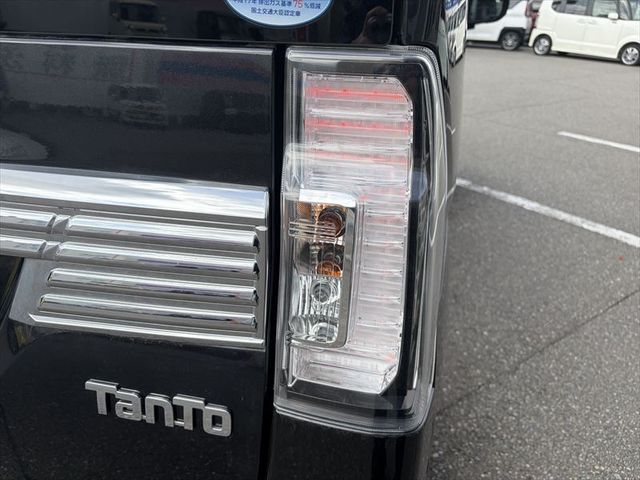 DAIHATSU TANTO CUSTOM 2019 Image 31