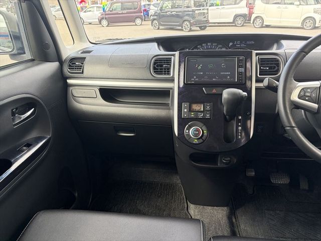 DAIHATSU TANTO CUSTOM 2019 Image 31