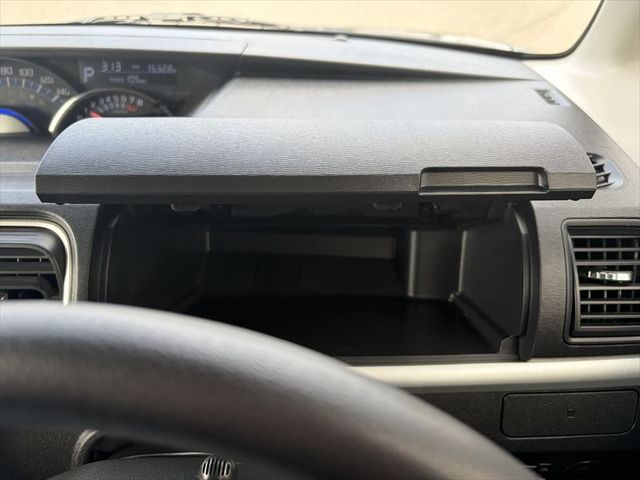 DAIHATSU TANTO CUSTOM 2019 Image 31