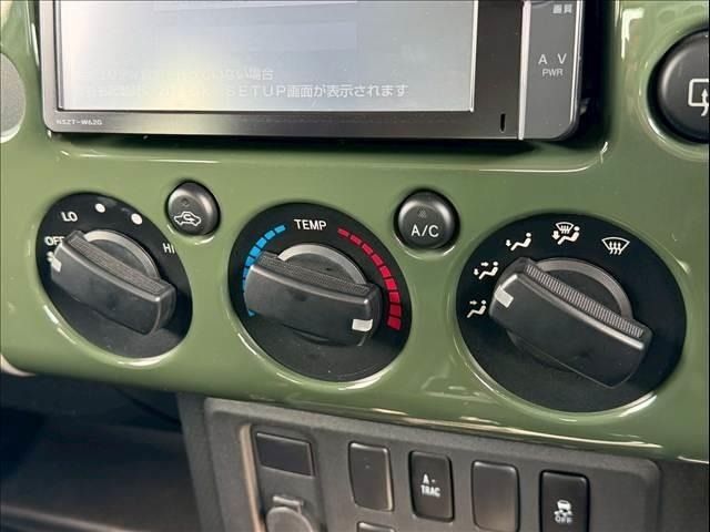 TOYOTA FJ CRUISER 4WD 2013 Image 31