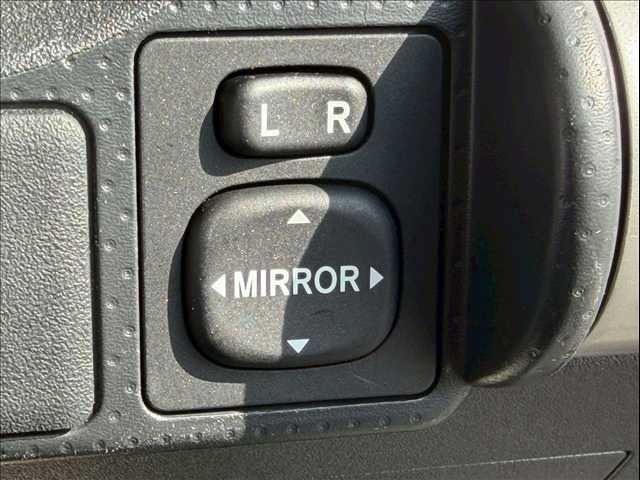 TOYOTA FJ CRUISER 4WD 2013 Image 31