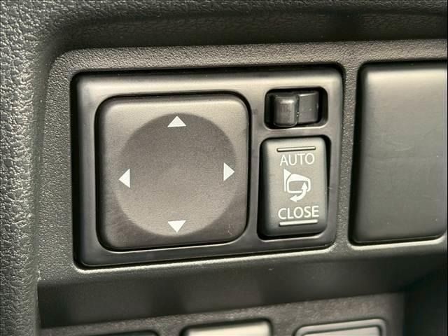 NISSAN JUKE 2014 Image 31