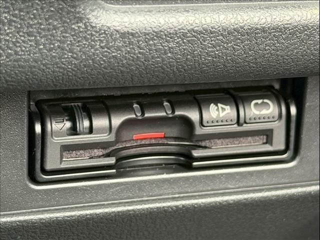 NISSAN JUKE 2014 Image 31