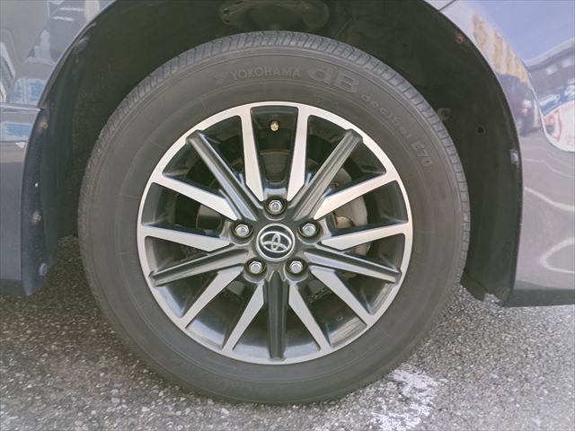 TOYOTA VOXY 4WD 2010 Image 31