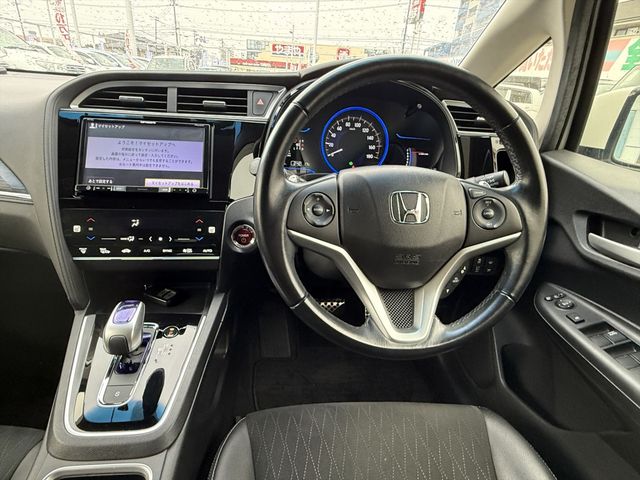 HONDA SHUTTLE HYBRID 2017 Image 31
