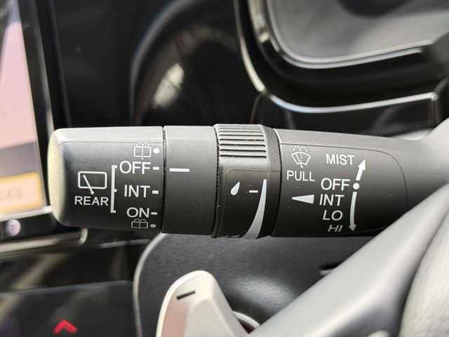 HONDA SHUTTLE HYBRID 2017 Image 31