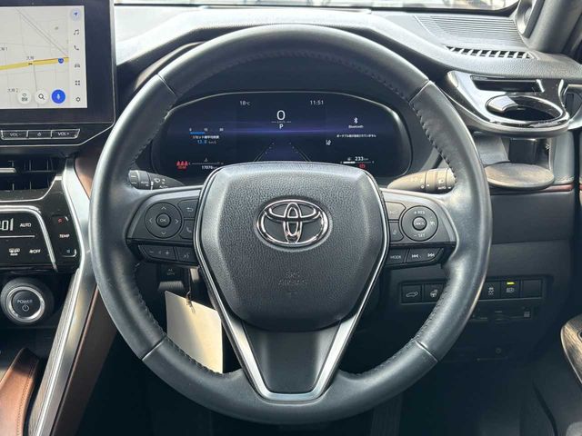 TOYOTA HARRIER HYBRID 2023 Image 31