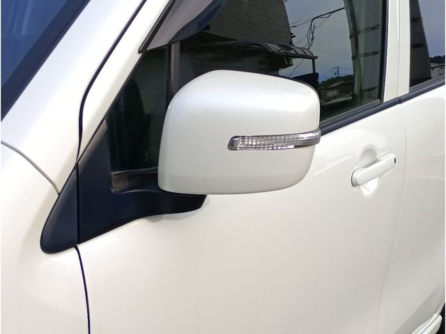 SUZUKI WAGON R 2013 Image 31