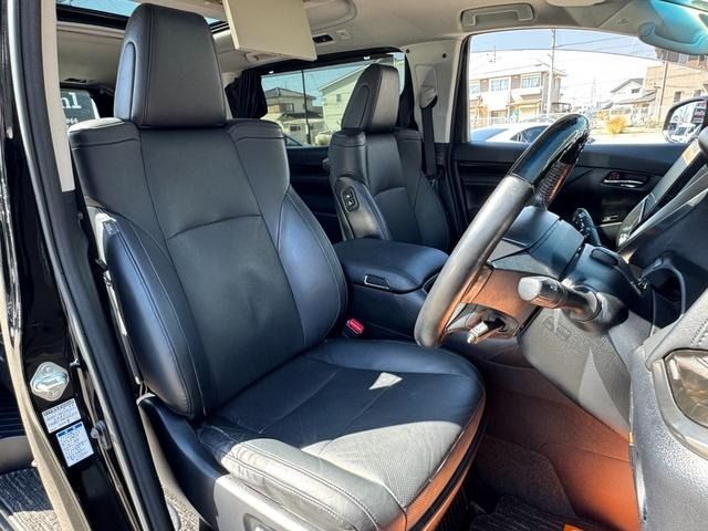 TOYOTA ALPHARD HYBRID 4WD 2017 Image 31