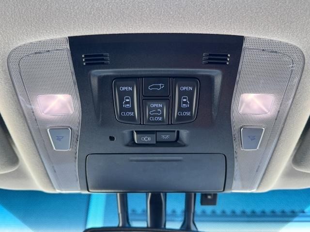 TOYOTA ALPHARD HYBRID 4WD 2017 Image 31