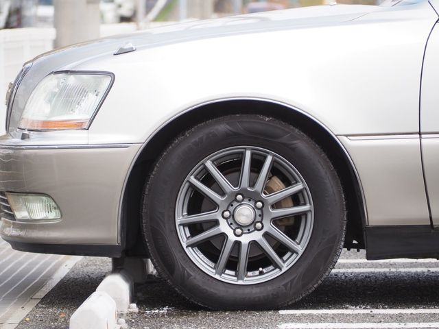 TOYOTA CROWN MAJESTA 2003 Image 31