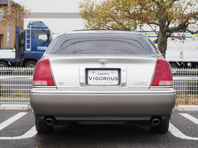 TOYOTA CROWN MAJESTA 2003 Image 31