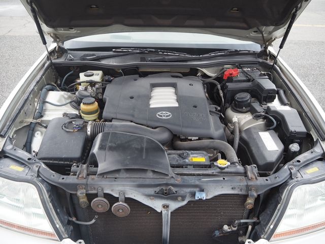 TOYOTA CROWN MAJESTA 2003 Image 31