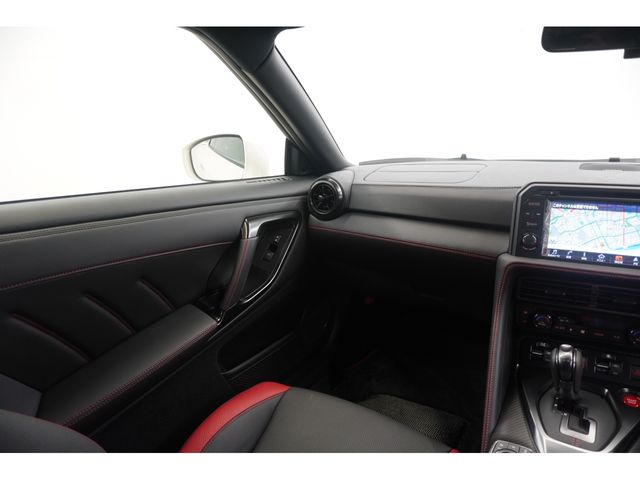 NISSAN GT-R 2024 Image 31