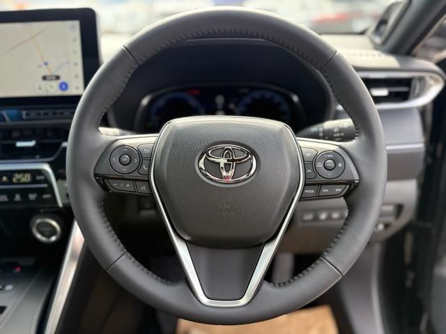 TOYOTA HARRIER HYBRID 2026 Image 31