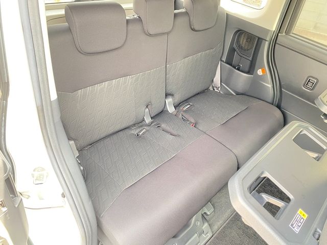 TOYOTA ROOMY 2019 Image 31