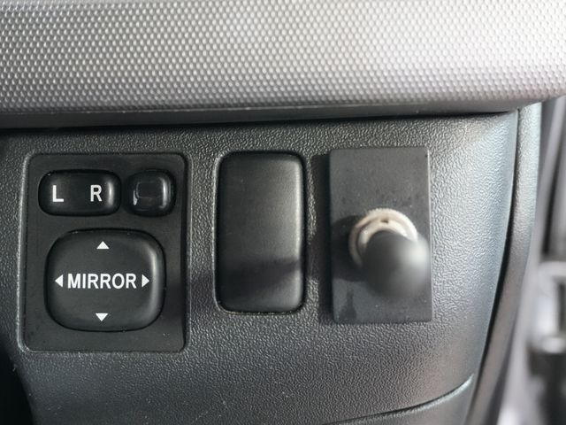 TOYOTA REGIUSACE VAN 2WD 2010 Image 31