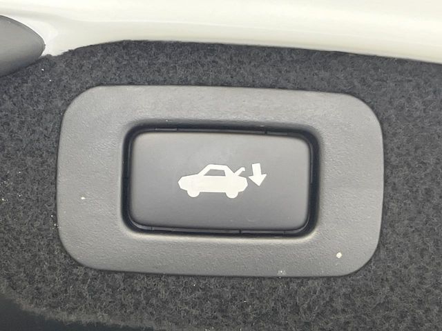 TOYOTA LEXUS LS460 2013 Image 31