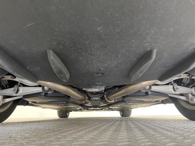 TOYOTA LEXUS LS460 2013 Image 31