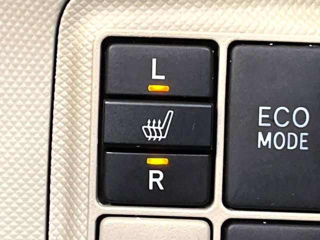 TOYOTA AQUA 2012 Image 31