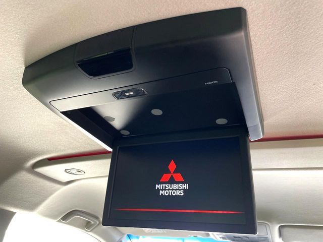 MITSUBISHI DELICA D:5 4WD 2019 Image 31