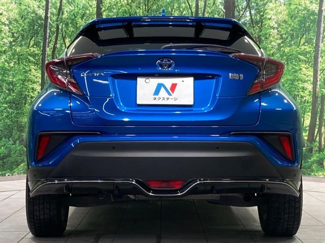 TOYOTA C-HR 2017 Image 31
