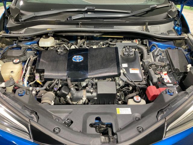 TOYOTA C-HR 2017 Image 31