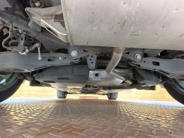 TOYOTA C-HR 2020 Image 31