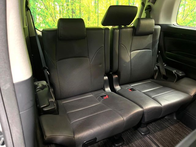 TOYOTA VELLFIRE  HYBRID 4WD 2017 Image 31