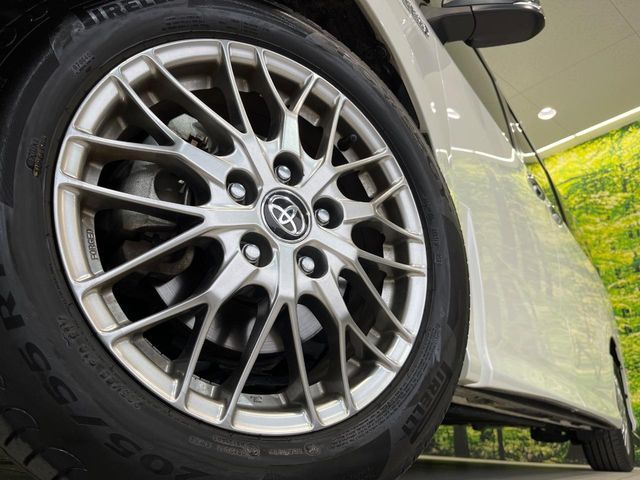 TOYOTA VOXY HYBRID 2019 Image 31