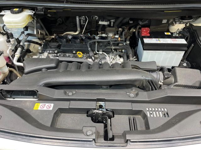 TOYOTA VOXY 2023 Image 31