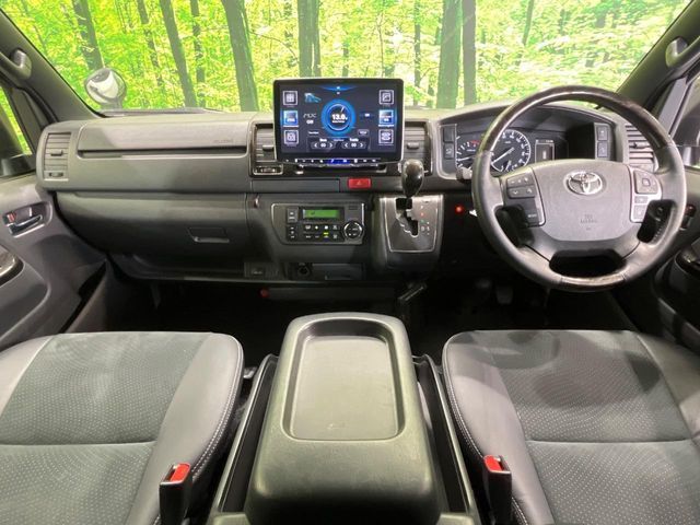 TOYOTA HIACE VAN 2WD 2023 Image 31
