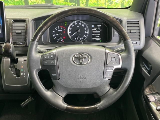 TOYOTA HIACE VAN 2WD 2023 Image 31