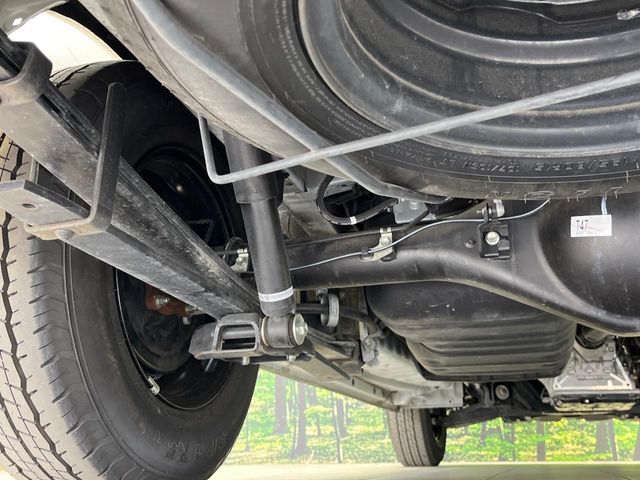 TOYOTA HIACE VAN 2WD 2023 Image 31