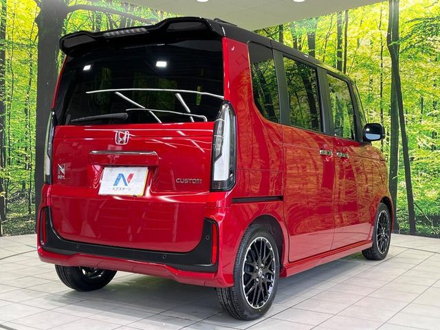 HONDA N BOX CUSTOM 2024 Image 31