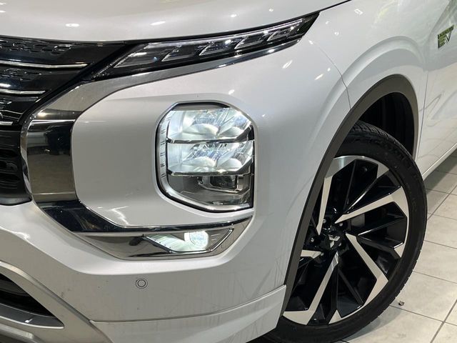 MITSUBISHI OUTLANDER PHEV 2022 Image 31