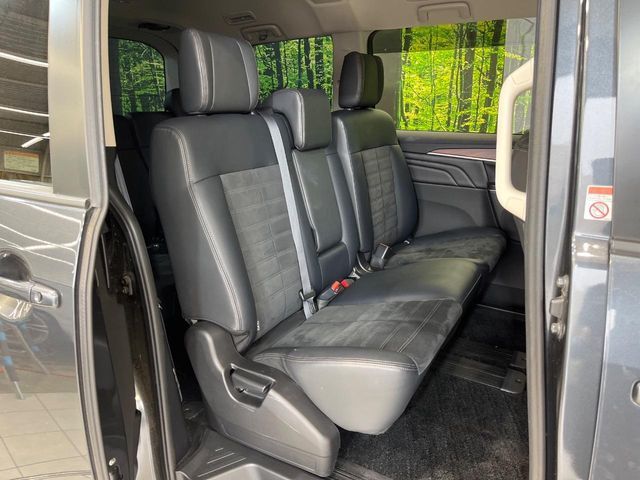 MITSUBISHI DELICA D:5 4WD 2023 Image 31