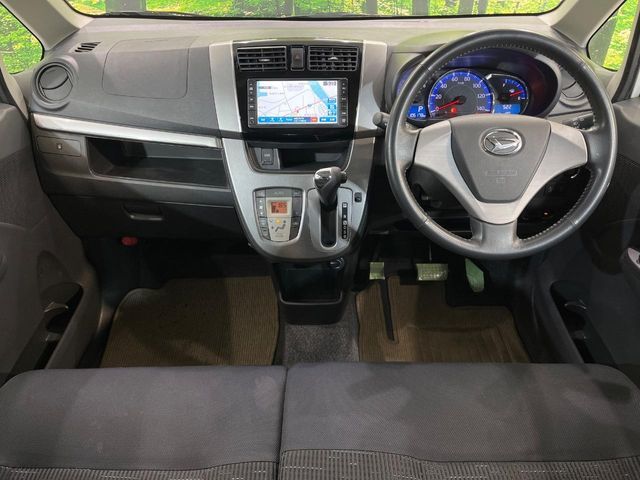 DAIHATSU MOVE CUSTOM 2013 Image 31