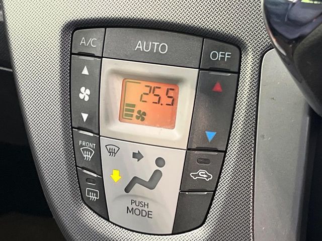 DAIHATSU MOVE CUSTOM 2013 Image 31