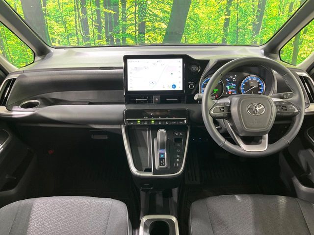TOYOTA NOAH HYBRID 2024 Image 31