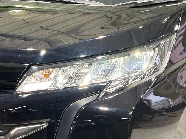 TOYOTA NOAH HYBRID 2024 Image 31
