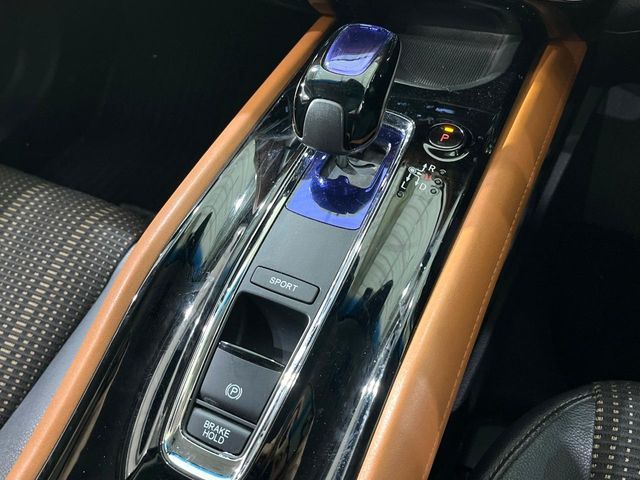 HONDA VEZEL HYBRID 2016 Image 31