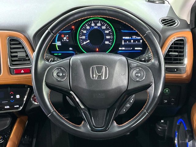 HONDA VEZEL HYBRID 2016 Image 31