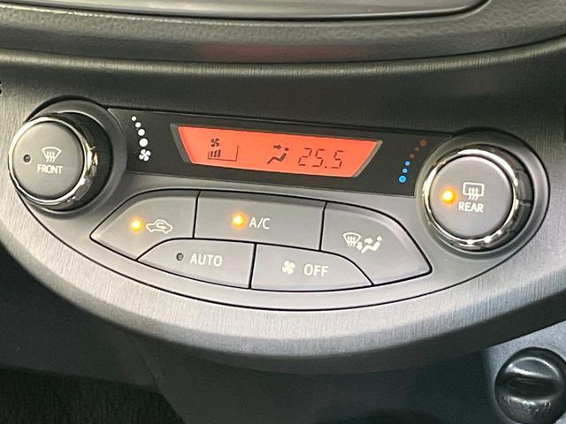 TOYOTA VITZ 2013 Image 31