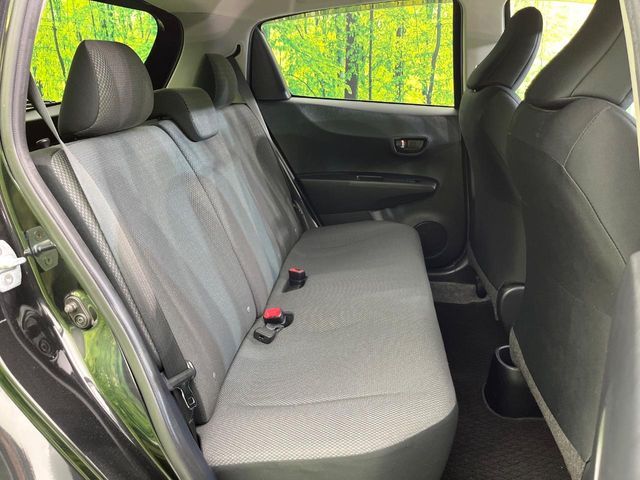 TOYOTA VITZ 2013 Image 31