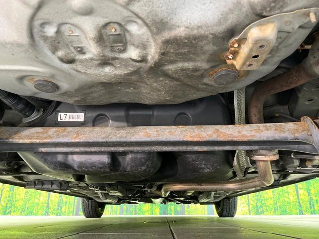 TOYOTA VITZ 2013 Image 31