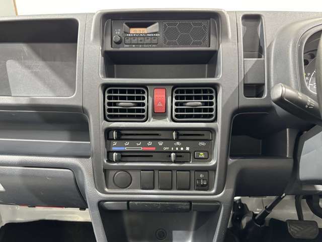 SUZUKI CARRY TRUCK 2015 Image 31