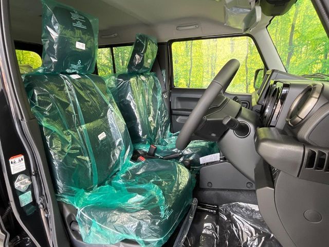 SUZUKI JIMNY NOMADE 2026 Image 31